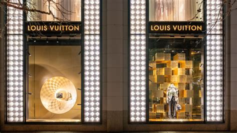 louis vuitton frankfurt termin|Louis Vuitton Frankfurt opening times.